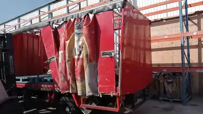 Veicolo di demolizione nissan atleon 120 atleon 120 dell'anno 2000 alimentato bd30d