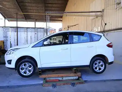 Здавання транспортного засобу ford c-max titanium року 2013 потужний m1da