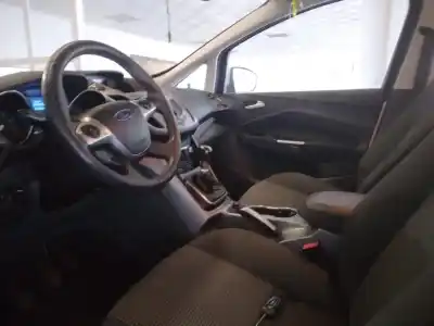 Здавання транспортного засобу ford c-max titanium року 2013 потужний m1da