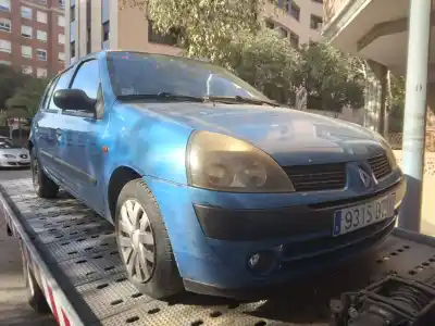 Здавання транспортного засобу renault clio ii fase ii (b/cb0) authentique року 2002 потужний d4fb7