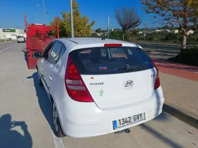 Veicolo di demolizione hyundai i30 classic dell'anno 2010 alimentato g4fa