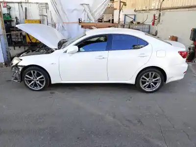Здавання транспортного засобу lexus is200 (ds2/is2) 220d року 2008 потужний 2adfhv