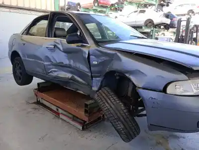 Veicolo di demolizione audi a4 berlina (b5) 2.5 tdi dell'anno 2007 alimentato afb