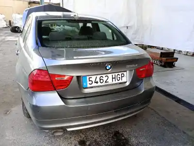 Veículo de Sucata bmw serie 3 berlina (e90) 318d do ano 2011 alimentado n47d20c