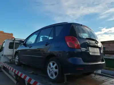 Veículo de Sucata toyota corolla verso (_e12_) 2.0 d-4d (cde120_) do ano 2003 alimentado 1cd-ftv