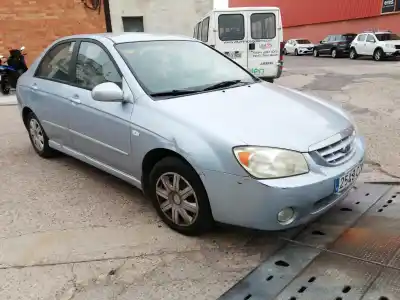 Veículo de Sucata kia cerato 2.0 ex berlina do ano 2004 alimentado g4gc