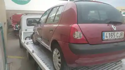 Veículo de Sucata renault clio ii (bb_, cb_) 1.5 dci (b/cb07) do ano 2003 alimentado k9ka7