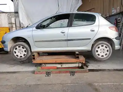 Утилизация автомобиля PEUGEOT 206 FASTBACK (2A/C) 1.4 HDI ECO 70 года 2004 питание 8HX