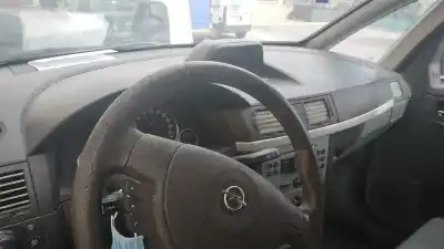 Scrapping Vehicle OPEL MERIVA A MONOSPACE (X03) 1.3 CDTI (E75) of the year 2009 powered Z13DTJ