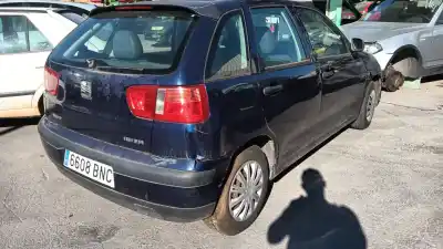 Veículo de Sucata seat ibiza ii (6k1) 1.4 i do ano 2001 alimentado aud