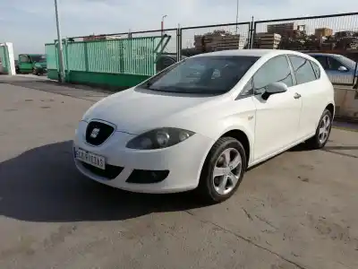 Veicolo di demolizione SEAT LEON (1P1) 1.9 TDI dell'anno 2008 alimentato BXE