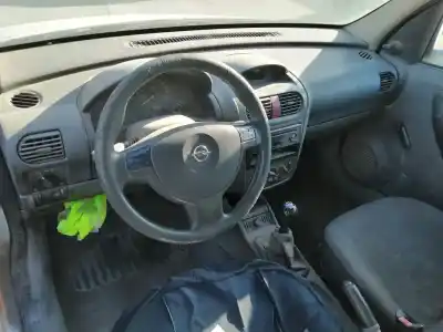 Veículo de Sucata opel combo tour 1.7 di 16v do ano 2003 alimentado y17dtl