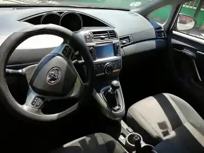 Scrapping Vehicle toyota verso (_r2_) 1.6 d4-d (war20_) of the year 2016 powered n47c16a