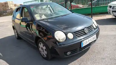 Véhicule à la ferraille VOLKSWAGEN                                         POLO (9N_, 9A_)                                                                                                                                                                                                                                            1.4 16V                                                                                                                                                                                                                                                    de l'année 2003 alimenté BBZ