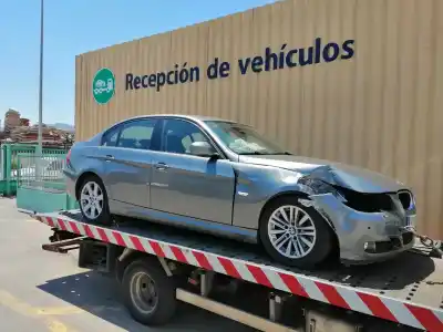 Scrapping Vehicle BMW 3 (E90) 320 D of the year 2009 powered N47D20C