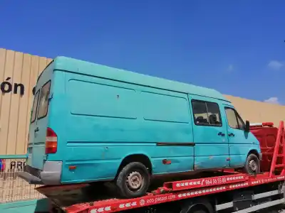 Veicolo di demolizione mercedes                                           sprinter 3-t furgoneta (b903)                                                                                                                                                                                                                              312 d 2.9 (903.461 903.462 903.463)                                                                                                                                                                                                                        dell'anno 1997 alimentato 602980