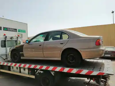 Veicolo di demolizione bmw 5 (e39) 530 d dell'anno 2003 alimentato 306d1