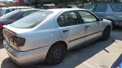 Veículo de Sucata nissan primera hatchback (p11) 1.6 16v do ano 2000 alimentado ga16de