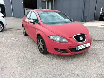 Veicolo di demolizione SEAT LEON (1P1) 1.9 TDI dell'anno 2007 alimentato BXE