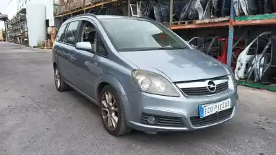 Veículo de Sucata OPEL ZAFIRA / ZAFIRA FAMILY B (A05) 1.9 CDTI (M75) do ano 2005 alimentado Z19DT