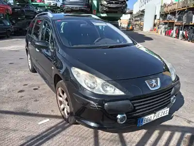 Sloopvoertuig PEUGEOT                                            307 SW (3H)                                                                                                                                                                                                                                                2.0 HDi 135                                                                                                                                                                                                                                                van het jaar 2007 aangedreven RHR