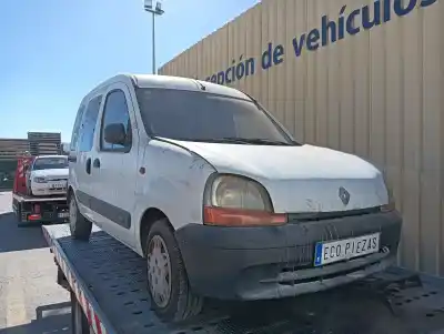 Véhicule à la ferraille RENAULT                                            KANGOO (KC0/1_)                                                                                                                                                                                                                                            D 65 1.9 (KC0E. KC02. KC0J. KC0N)                                                                                                                                                                                                                          de l'année 2003 alimenté F8QP6