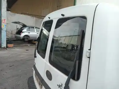 Veicolo di demolizione opel combo tour 1.3 cdti 16v dell'anno 2005 alimentato z13dt