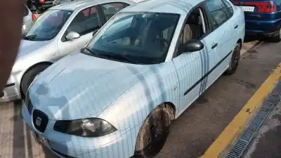 Véhicule à la ferraille SEAT CORDOBA (6L2) 1.9 TDI de l'année 2004 alimenté ATD