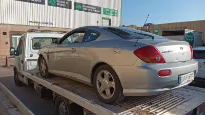 Véhicule à la ferraille hyundai                                            coupe (gk)                                                                                                                                                                                                                                                 1.6 fx                                                                                                                                                                                                                                                     de l'année 2002 alimenté g4ed