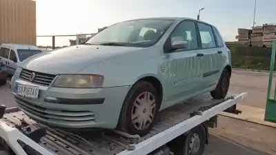 Véhicule à la ferraille DACIA SANDERO II  de l'année 2012 alimenté D4FF7