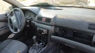 Scrapping Vehicle skoda octavia i (1u2) 1.6 of the year 2002 powered avu