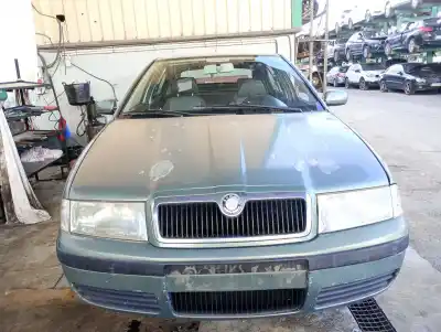 Scrapping Vehicle skoda octavia i (1u2) 1.6 of the year 2002 powered avu