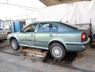 Scrapping Vehicle skoda octavia i (1u2) 1.6 of the year 2002 powered avu