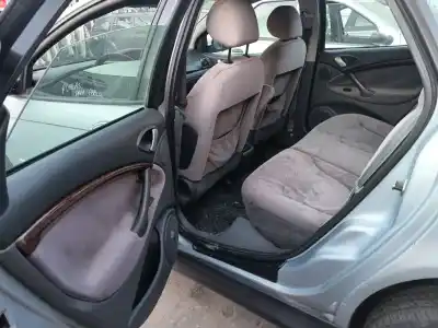 Veículo de Sucata citroen c5 i (dc_) 2.2 hdi (dc4hxb, dc4hxe) do ano 2004 alimentado 4hx