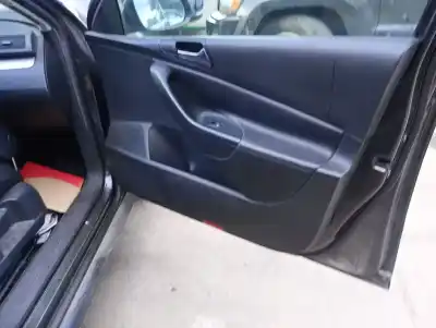Здавання транспортного засобу volkswagen passat b6 variant (3c5) 2.0 tdi 16v 4motion року 2007 потужний bkp