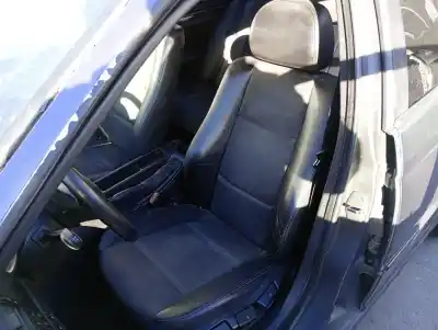 Scrapping Vehicle bmw 3 (e46) 323 i of the year 1998 powered 256s4