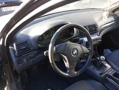 Scrapping Vehicle bmw 3 (e46) 323 i of the year 1998 powered 256s4