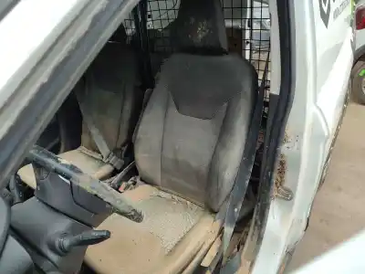 Veículo de Sucata ford transit courier b460 furgoneta/monovolumen 1.0 ecoboost do ano 2015 alimentado sfdc