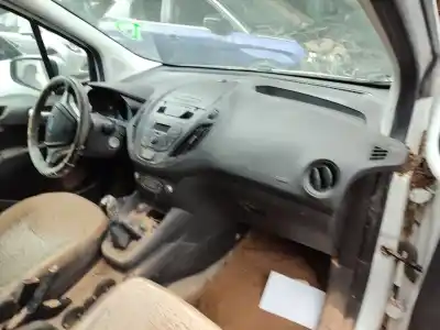 Veículo de Sucata ford transit courier b460 furgoneta/monovolumen 1.0 ecoboost do ano 2015 alimentado sfdc