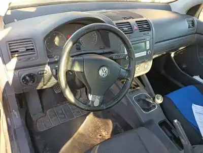 Scrapping Vehicle volkswagen golf v (1k1) 1.9 tdi of the year 2008 powered bxe