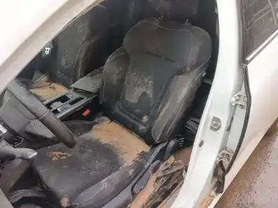 Здавання транспортного засобу renault megane iv fastback (b9a/m/n_) 1.3 tce 140 (b9nb) року 2018 потужний h5h 470