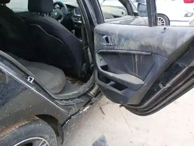 Veículo de Sucata BMW 1 (F40) 118 I do ano 2020 alimentado B38 A15 A,B38A15F