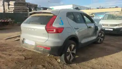 Veículo de Sucata volvo xc40 (536) b3 mild-hybrid do ano 2024 alimentado b420t4