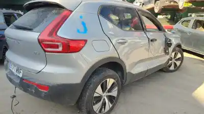 Veículo de Sucata volvo xc40 (536) b3 mild-hybrid do ano 2024 alimentado b420t4