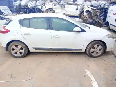Scrapping Vehicle renault megane iii fastback (bz0/1_, b3_) 1.9 dci (bz0n, bz0j) of the year 2010 powered f9qp8