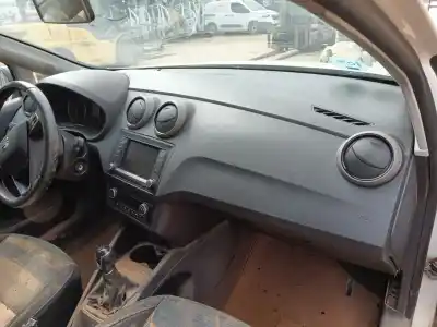 Здавання транспортного засобу seat ibiza iv (6j5, 6p1) 1.2 tsi року 2017 потужний cjzc