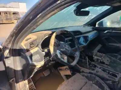 Veículo de Sucata audi q3 sportback (f3n) 35 tfsi do ano 2022 alimentado dfya