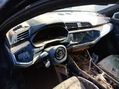 Veículo de Sucata audi q3 sportback (f3n) 35 tfsi do ano 2022 alimentado dfya