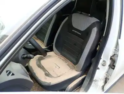 Veículo de Sucata dacia sandero ii tce 90 (b8m1, b8ma) do ano 2017 alimentado h4b408