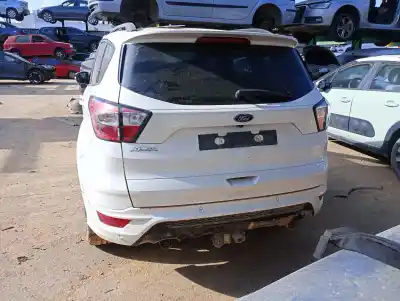 Здавання транспортного засобу ford kuga ii (dm2) 2.0 tdci року 2019 потужний t7md